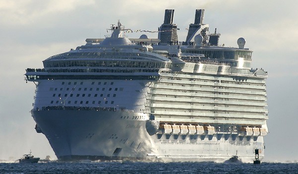 Oasis of the seas - Death - Crew member - Royal Caribbean